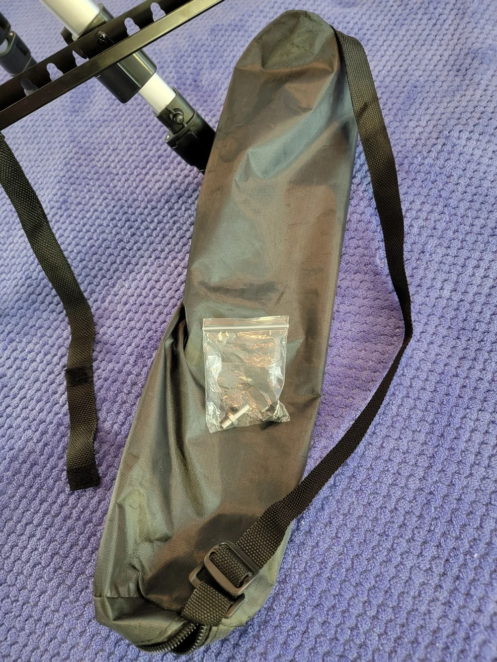 Portable Silver and Black Artist/Easel Stand with Carry Bag